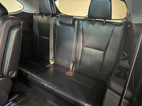 Certified 2022 Toyota Highlander Limited image 25