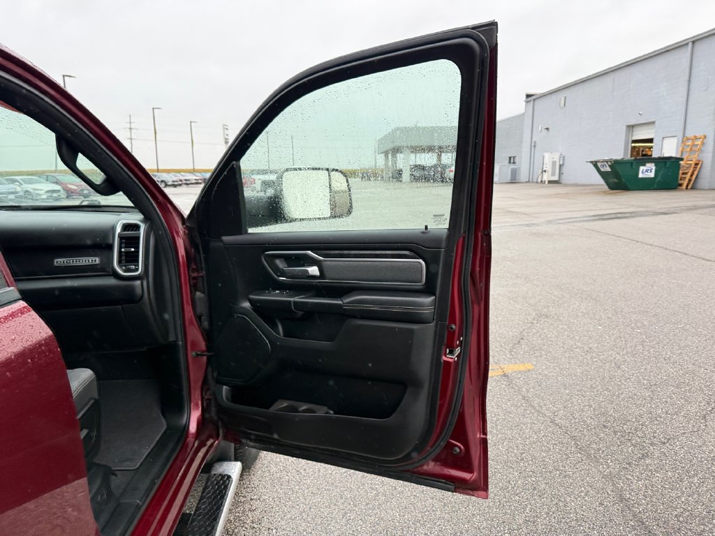 Used 2019 RAM 1500 Big Horn AWD/4WD image 38