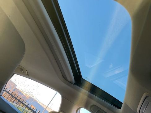 Certified 2024 Honda Accord EX image 29