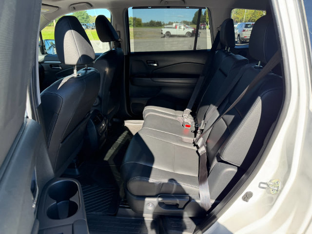 Used 2022 Honda Pilot Special Edition image 10