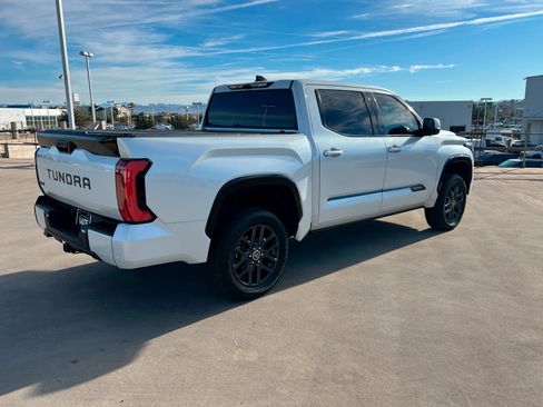 Used 2022 Toyota Tundra Platinum image 6