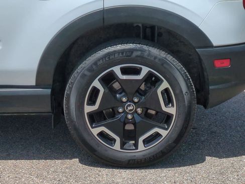 Used 2023 Ford Bronco Sport Outer Banks AWD/4WD image 14