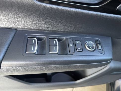 Used 2023 Honda CR-V EX-L image 24