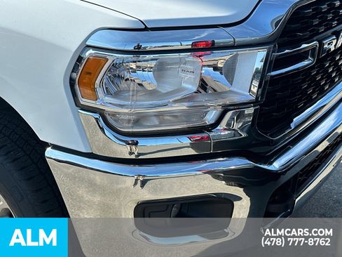 Used 2024 RAM 3500 Big Horn AWD/4WD image 11