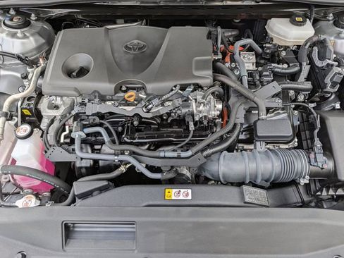 Used 2025 Toyota Camry SE w/ Multimedia Upgrade Package FWD image 34