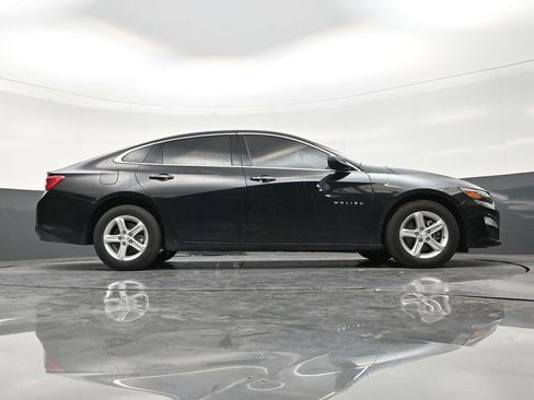 Used 2024 Chevrolet Malibu LS FWD image 25