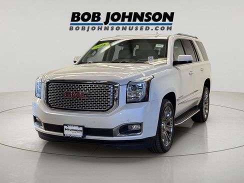 Used 2016 GMC Yukon Denali w/ Open Road Package AWD/4WD image 5
