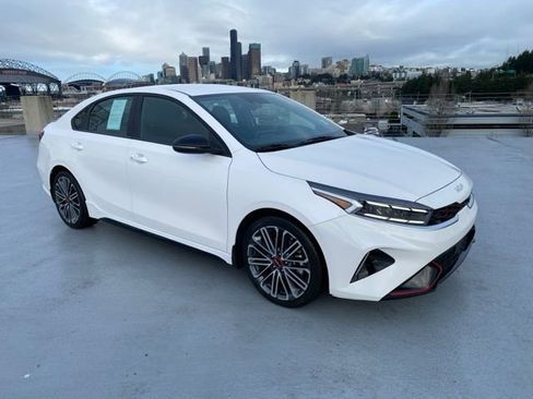 Used 2024 Kia Forte GT image 22