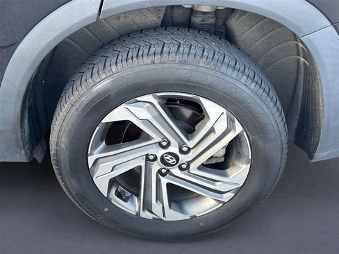 Used 2023 Hyundai Santa Fe SE AWD/4WD image 6