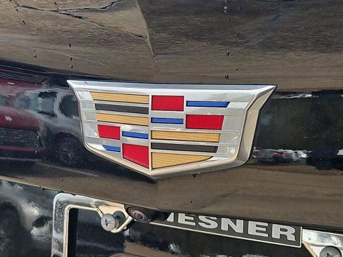 Certified 2025 Cadillac XT4 Sport image 29