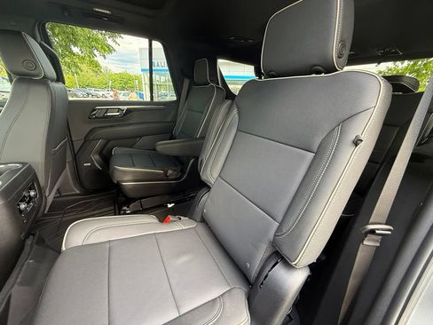 New 2026 Chevrolet Tahoe Premier w/ Sun And Tow Package AWD/4WD image 28