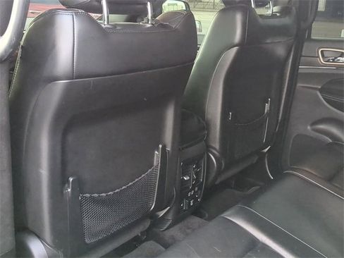 Used 2016 Jeep Grand Cherokee Limited image 17