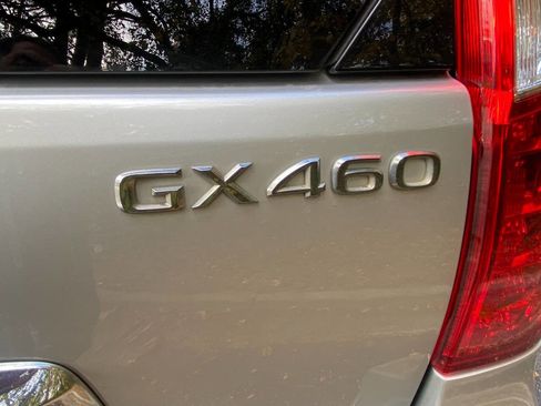 Used 2013 Lexus GX 460 Premium image 49