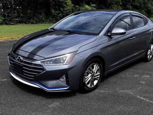 Used 2019 Hyundai Elantra SEL FWD image 4