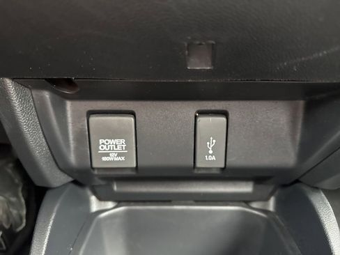 Certified 2020 Honda Fit LX image 29