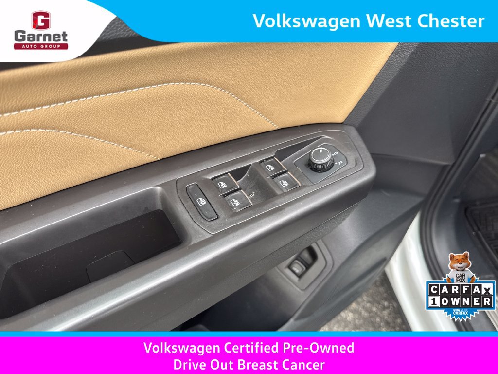 Certified 2023 Volkswagen Atlas Cross Sport SEL R-Line AWD/4WD image 13