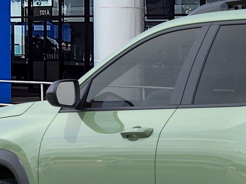 New 2026 Chevrolet Equinox LT image 12