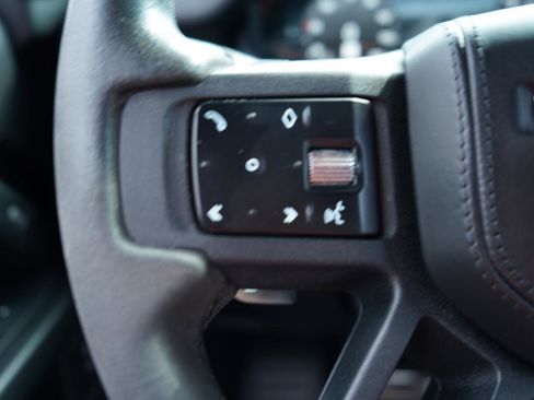 Used 2023 Land Rover Defender 110 V8 AWD/4WD image 44