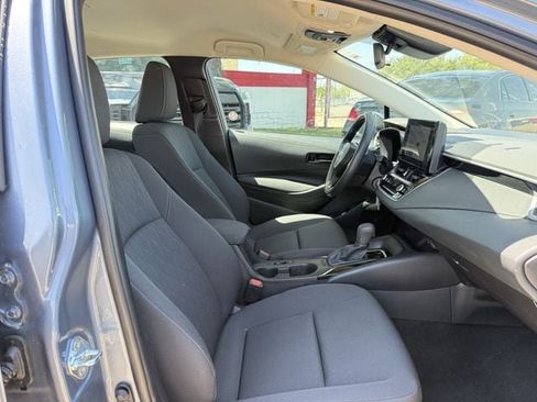 Used 2026 Toyota Corolla LE FWD image 27