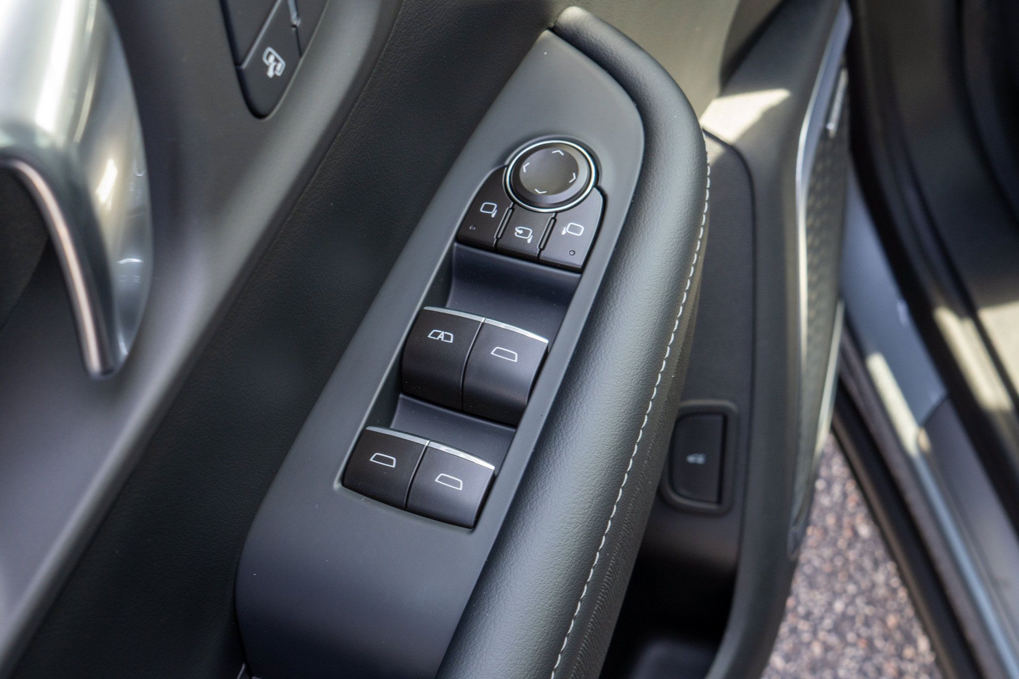 New 2026 Buick Enclave Sport Touring w/ Power Package FWD image 26