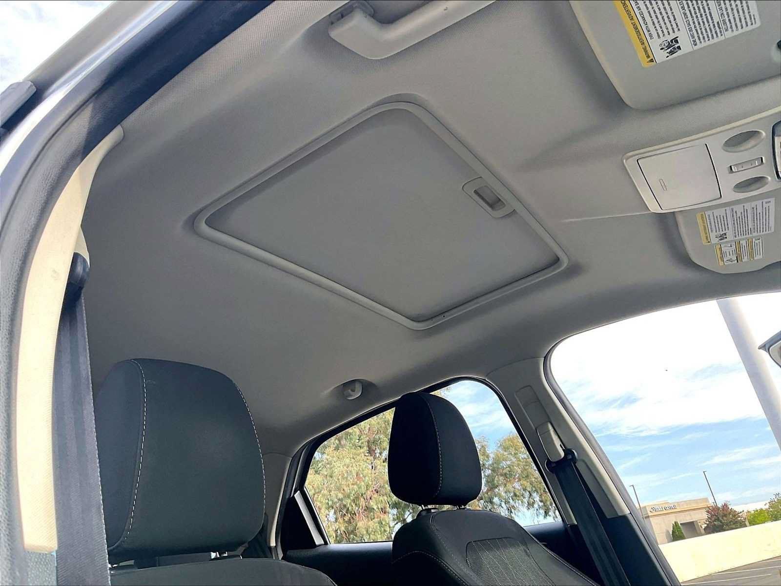 Used 2020 Ford EcoSport SE w/ SE Convenience Package FWD image 23