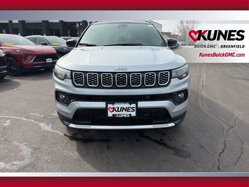 Used 2025 Jeep Compass Limited image 14