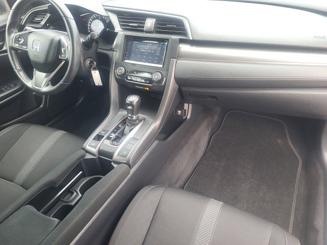 Used 2018 Honda Civic Sport image 8