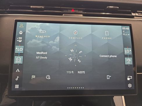 Used 2024 Land Rover Range Rover Sport Dynamic SE image 23