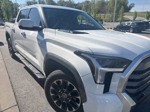 Used 2024 Toyota Tundra Limited w/ Power Package image 5