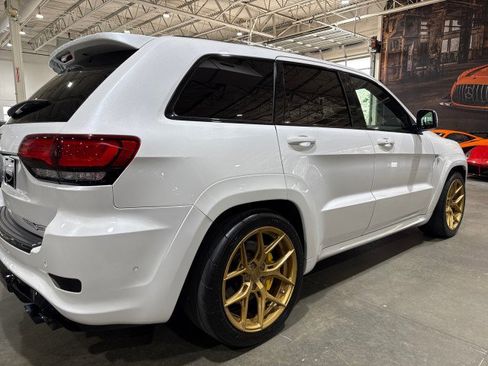 Used 2020 Jeep Grand Cherokee Trackhawk w/ Trailer Tow Group IV image 37