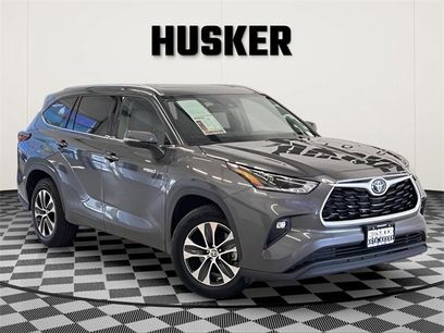 Used 2021 Toyota Highlander XLE