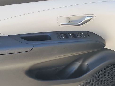 Used 2025 Hyundai Tucson SEL image 42