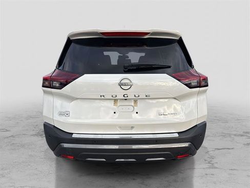 Certified 2023 Nissan Rogue SL image 4