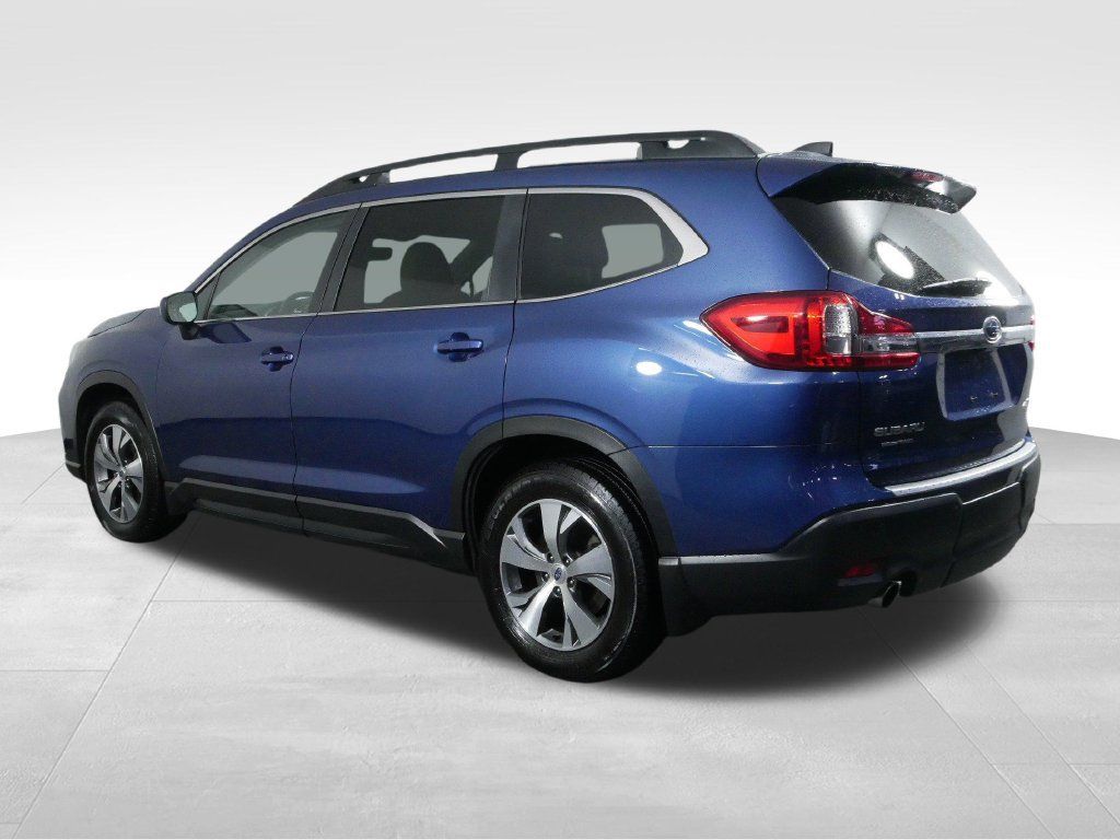 Used 2019 Subaru Ascent Premium w/ Popular Package #2 AWD/4WD image 8