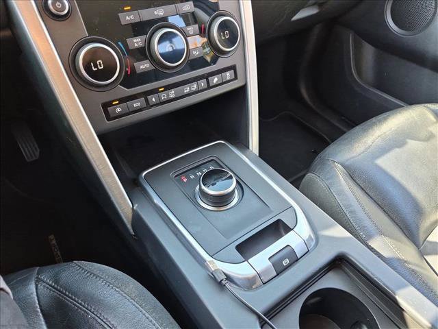 Used 2016 Land Rover Discovery Sport SE AWD/4WD image 10