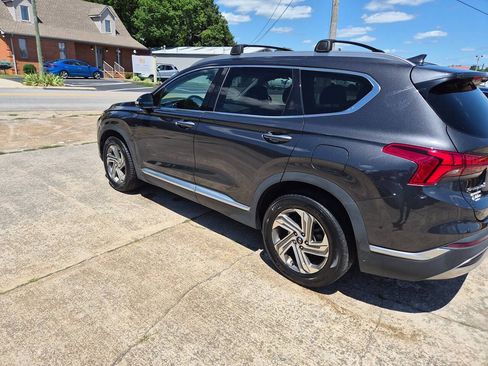 Used 2021 Hyundai Santa Fe SEL w/ Convenience + Premium Package FWD image 7