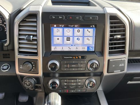 Used 2019 Ford F150 Platinum w/ Equipment Group 701A Luxury AWD/4WD image 25
