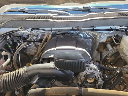 Used 2018 Chevrolet Silverado 2500 W/T image 13