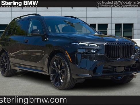 New 2027 BMW X7 xDrive40i w/ M Sport Package AWD/4WD image 1