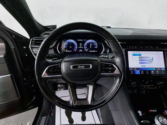 Used 2024 Jeep Grand Cherokee L Overland w/ Advanced Protech Group III AWD/4WD image 11