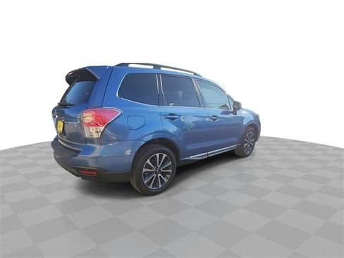 Used 2017 Subaru Forester 2.0XT Touring image 8