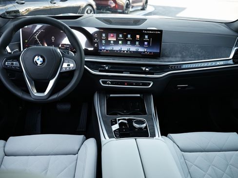 New 2026 BMW X5 xDrive40i w/ Climate Comfort Package image 27