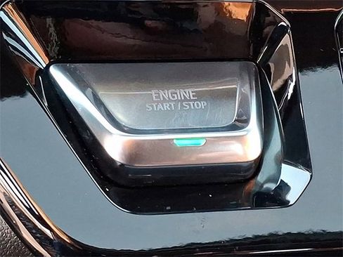 Used 2024 GMC Sierra 1500 Denali Ultimate image 24