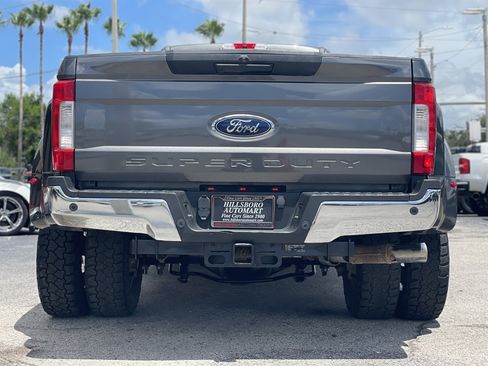 Used 2019 Ford F350 XLT w/ XLT Premium Package AWD/4WD image 9