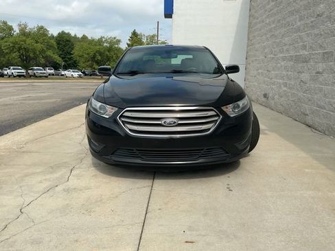Used 2013 Ford Taurus SEL FWD image 6