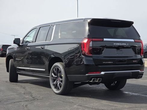 New 2026 GMC Yukon XL Denali w/ Denali Reserve Package AWD/4WD image 28