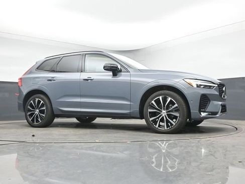 Used 2023 Volvo XC60 B5 Ultimate w/ Climate Package AWD/4WD image 14