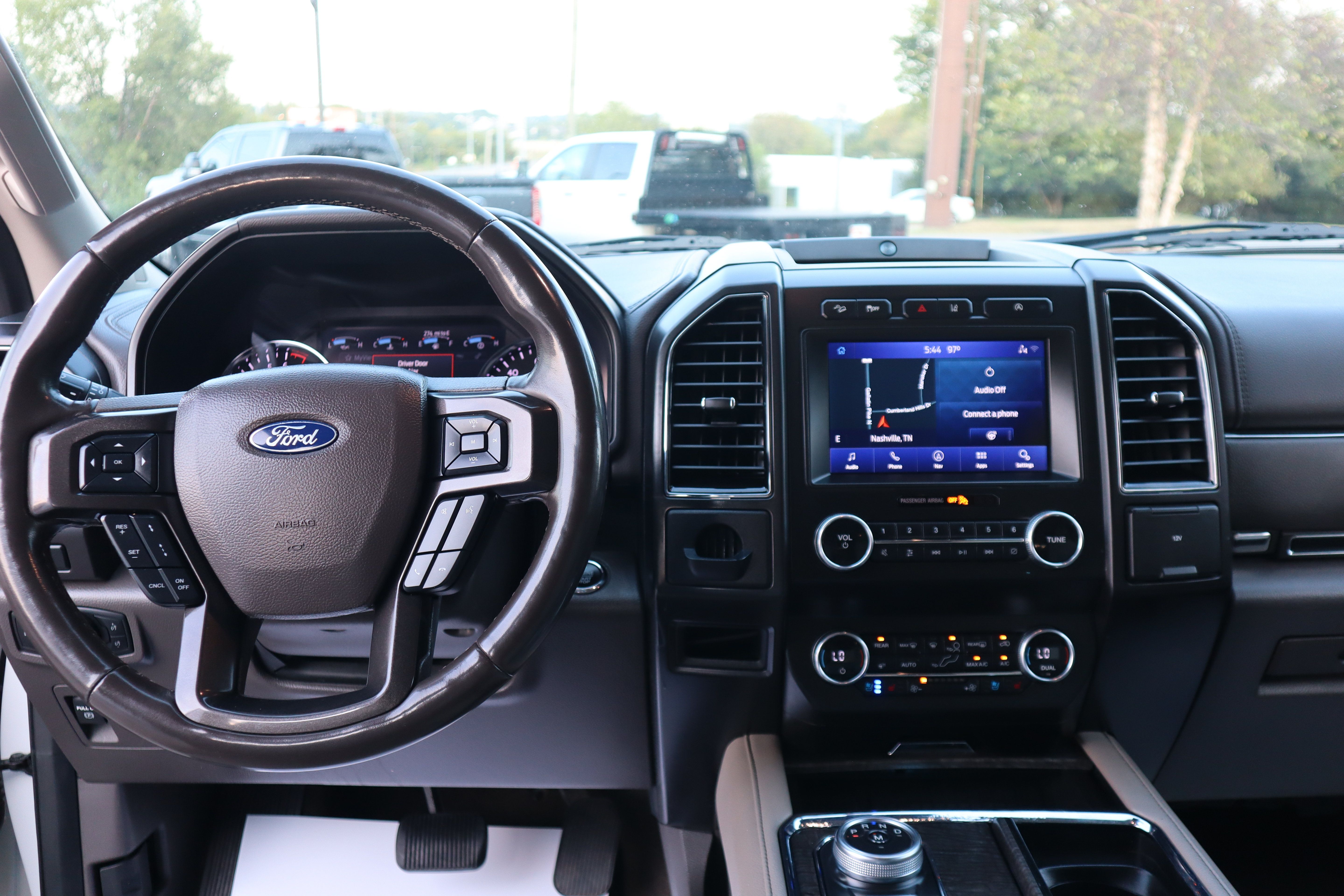 Used 2021 Ford Expedition Max Limited AWD/4WD image 13