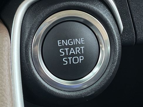 Used 2026 Toyota Grand Highlander AWD image 19