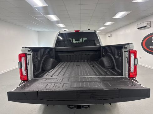 New 2026 Ford F250 Platinum AWD/4WD image 8